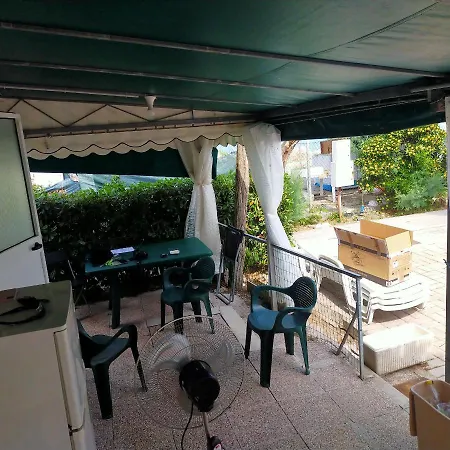 Bungalow Al Mare אתר קמפינג